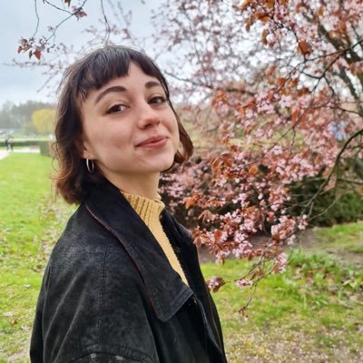Junior Policy Officer at @myESR | Advocating for patient-centric AI in healthcare