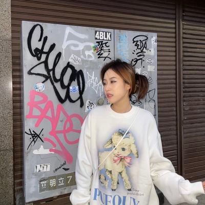 LLynn22663's profile picture. 恥ずかしがり屋ですがヨロシクおねがいします！