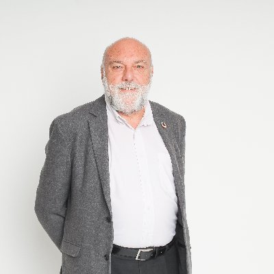 Por un Alpedrete más justo, equitativo, sostenible y solidario.
Concejal del Ayuntamiento de Alpedrete por @MasAlpedrete
Construyendo Comunidad en @MasMadrid_