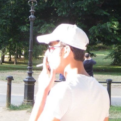 Arsalhajri's profile picture. Investor in Technology Software & Clean Energy