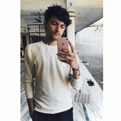gautam_kkdy07's profile picture. Artist,
designer.
