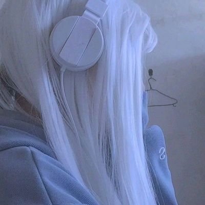 studiesmya's profile picture. 17y, #studytwt #collegetwt, terceirao