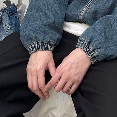 land_offATp's profile picture. ｡* 𝓆𝓊𝒶𝒾𝓃𝓉𝓇𝑒𝓁𝓁𝑒:{𝓃.} *｡ #ออฟกัน 👴🏼 ♡ 👶🏻 || @calic0ffee