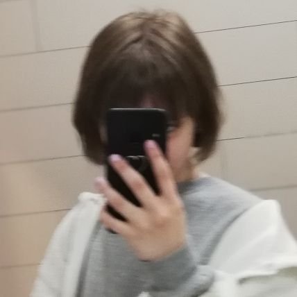 GuliaSkryabneva's profile picture. 