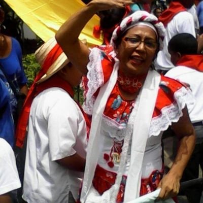 Docente investigadora de la manifestación tradicional, formadora, Cultora de Pastores del Niño Jesús, San Juan de Guarenas, Burriquita.  Diseñadora de Moda.