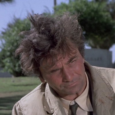 one half of @endofthepod | this is a twitter account about the hit 1970’s detective show Columbo | https://t.co/EORcoeOtsV | he/him