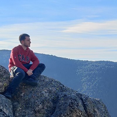 MiVidaEsUnBaile's profile picture. Mejor estar en la tierra deseando estar en el cielo que en el cielo deseando estar en la tierra.
Estudiante de ingienería aerospacial.
Madrid/Segovia.