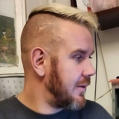 Ezhevizh's profile picture. NFT Artist