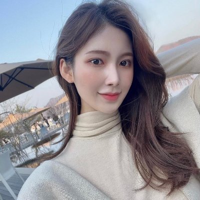 Bellacsad20's profile picture. The secret of success is to work harder than others every day