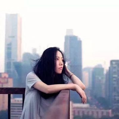 luzhang33906061's profile picture. 