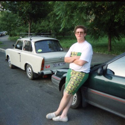 je me suis souviens TRABANT 601 S,la petite voiture de l'ex-RDA  ( juillet 1992) à DRESDEN en Allemagne.