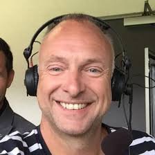 bushibushmann's profile picture. Justizminister, Schmisoist und Pebblesianer. Ansonsten eng befreundet mit Chaco Perez. Man kann sie lieben, die Bundesliga. Man kann sie lieben.