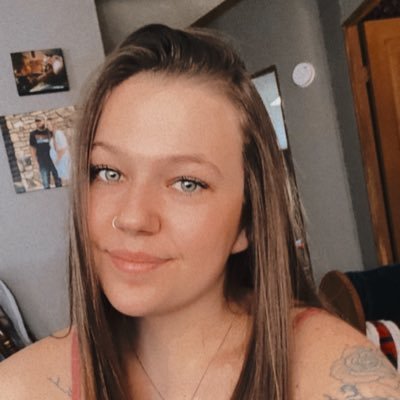 aabbyy_w's profile picture. this is my life homeslice, make your own