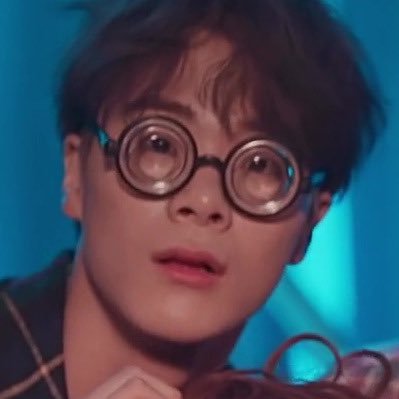 Hayleyisdaebak's profile picture. Reality is a lovely place but I wouldn't want to live there