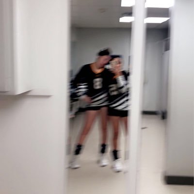 MadyAmos's profile picture. 