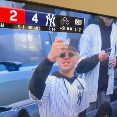 God First👑 Sphere Thrower🎳 Baseball Addict,Let’s Go Yankees