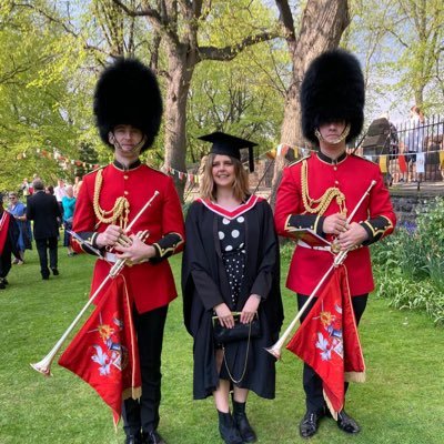 katygaunt1's profile picture. ~🐝Manchester🐝~ Year 5 Primary School teacher 📚~