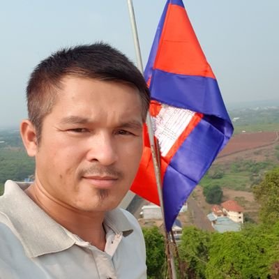 OphNileang's profile picture. +85586467717