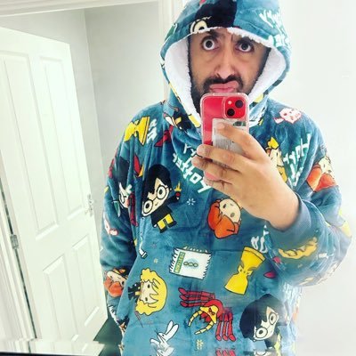 phatkat__'s profile picture. the ramblings of a 30 something British desi who watches too much tv!