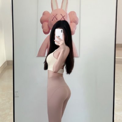 Cynthia61458811's profile picture. 