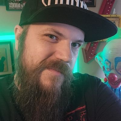 Canadian Twitch Affiliate| horror variety | DaD joke enjoyer 

#CEOsOfScreams

#ManneKin Content Creator

Business enquiries DazeAndDays@hotmail.com