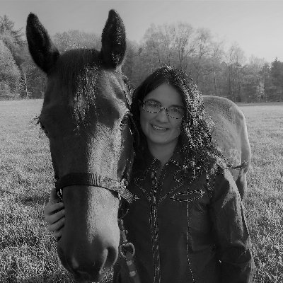 Equestrian Writer is a blog created to educate amateur horse riders and competitors.