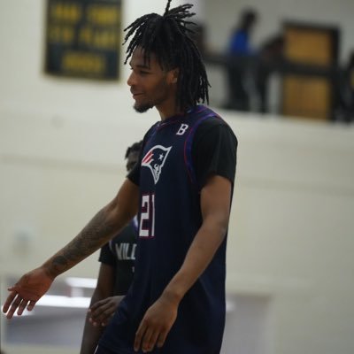 ‘24|Middle Georgia prep|6’8 W/F|2.5 gpa mtp1tyy@icloud.com