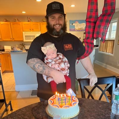 Gasmith51's profile picture. Garrett smith