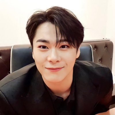 아스트로: 내 삶의 빛•김명준의 웃음을 위해 살아요•아스트로와 아로하 영원히 함께하자•오랫동안 함께하자•fan account•🏆#ONE 05/13,14,15/21•#AFTER_MIDNIGHT 08/10,11,13,14/21•#GetSetYo 11/29/21🏆