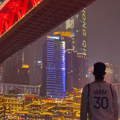 FoucusUu's profile picture. 消防员👨🏻‍🚒