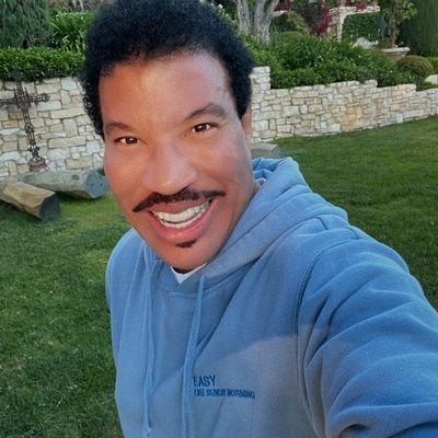 Private (personal) twitter account of Lionel Richie