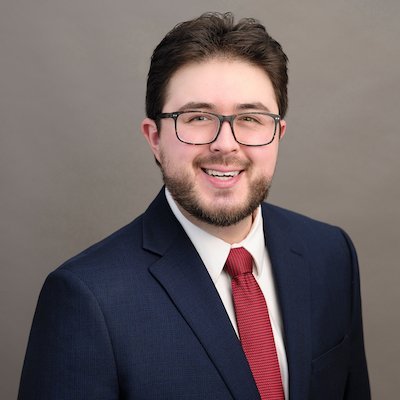 SOAR Fellow @BascomPalmerEye || medical student @BUMedicine || vision screenings 👁️ @BUSightSavers || crepe connoisseur 👨🏻🍳 || sunset enthusiast 🌅