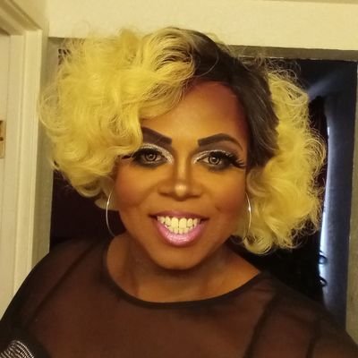 americus_k08's profile picture. show girl, dancing queen and I rhinestone as well hmu