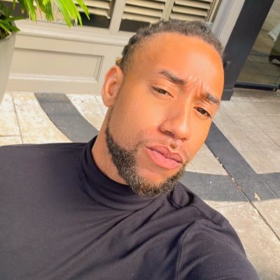 Reddboiiv's profile picture. All I want is to be Happy and maybe someone to enjoy my happiness with all that negativity y’all can have it