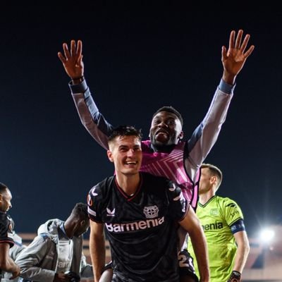 LobKein0's profile picture. 🖤❤🖤❤