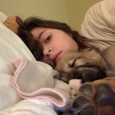 Hanniclair's profile picture. She took a step and didn’t want to take any more, but she did.