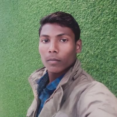 V766881's profile picture. 