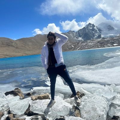 niteshchangani's profile picture. Part time trader