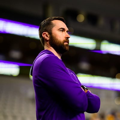 Husband. Father. Assistant Gymnastics Coach and Recruiting Coordinator for @LSUGYM. #GeauxTigers @universityofga graduate.
