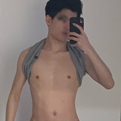 annonymous2122's profile picture. New to this. Anyone collab? 🍑🍆