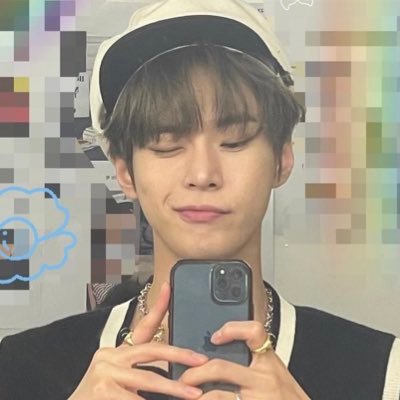 5WVgw6kAv7XQEIA's profile picture. 