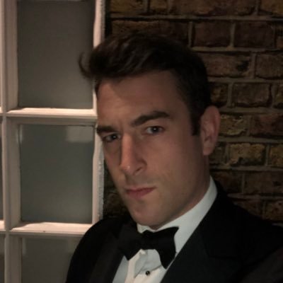 Freelance Marketer, occasional Musician - love running, and the art of filmmaking.