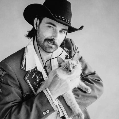 gregariousist's profile picture. I value real estate.