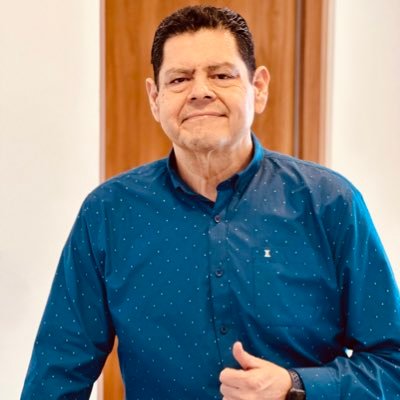Soy leal, confiable, perseverante, visionario, comprometido y pro activo con un alto sentido de responsabilidad y valores