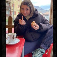 aina (@ainalvarez_) 's Twitter Profile