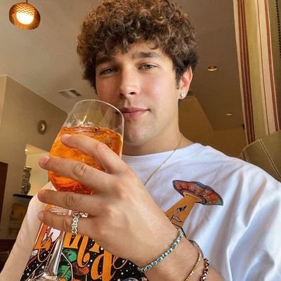 AustinMahonma's profile picture. 