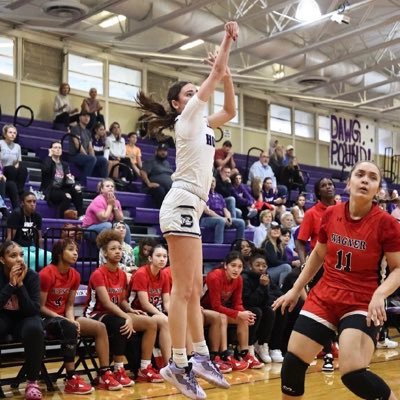 5’11 SF | c/o 2025 | Boerne HS #3 @BHShoundbball PlayerFirst 17U National #9 @playerfirstgbb