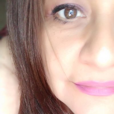 De CIUDAD DE MÉXICO 🇲🇽 ❤️ TODO TERRENO CASA 🏡 Y OFICINA 🏢 LECTORA📚, CINÉFILA📽, CAFÉINOMANA ☕, MÚSICA 🎷REPOSTERA 🎂 Y NUEVA MOM FÚTBOL 🎊🏈🎉 RUNNING 🏃🏻