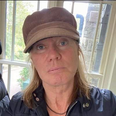 ricksavmusic's profile picture. Bassist, Songwriter, Composer , Footballer , Keytarist , Dad