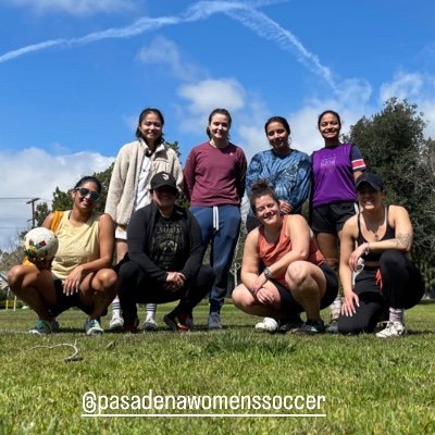 Building is a safe space for beginning women & non-binary people to learn to play soccer. We are LA’s largest women’s pick-up league. Join us on meetup!